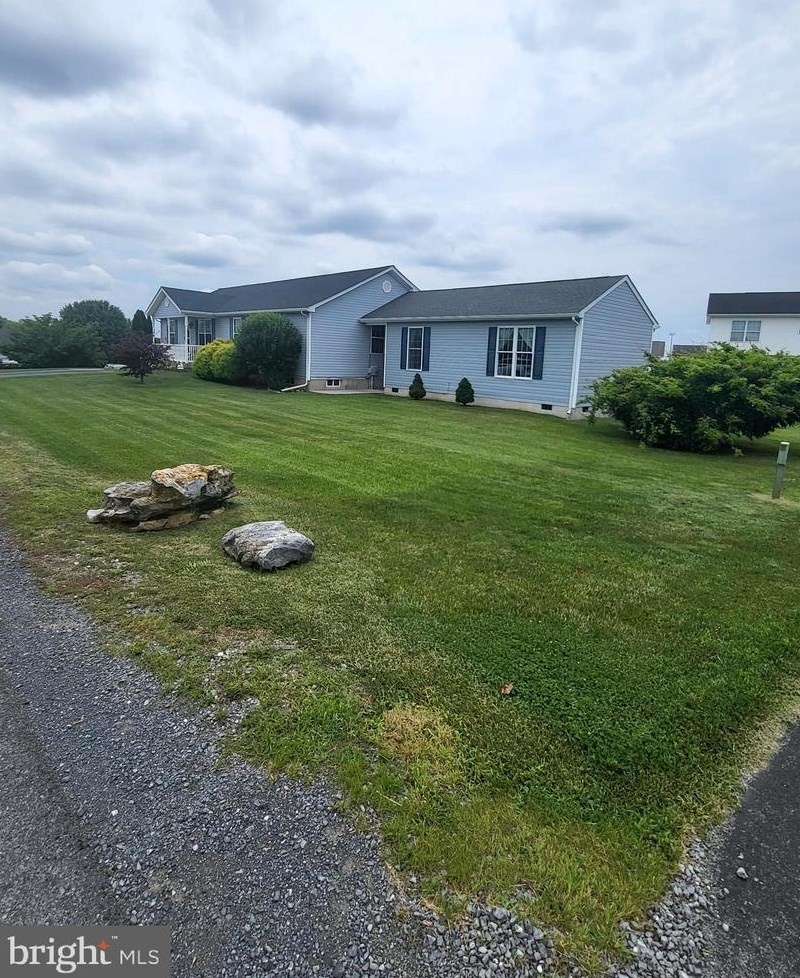 19 Tather Dr, Martinsburg, WV 25405-7247