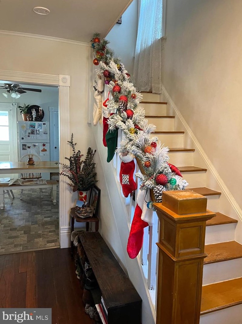 312 Illinois Ave, Martinsburg, WV 25401-1928
