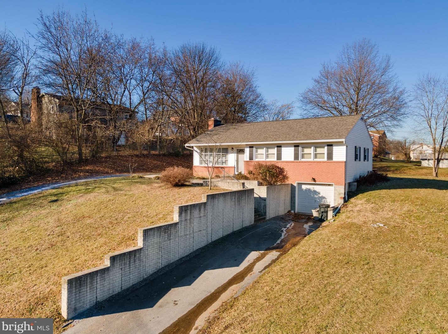 308 Chestnut St, Martinsburg, WV 25401-4201