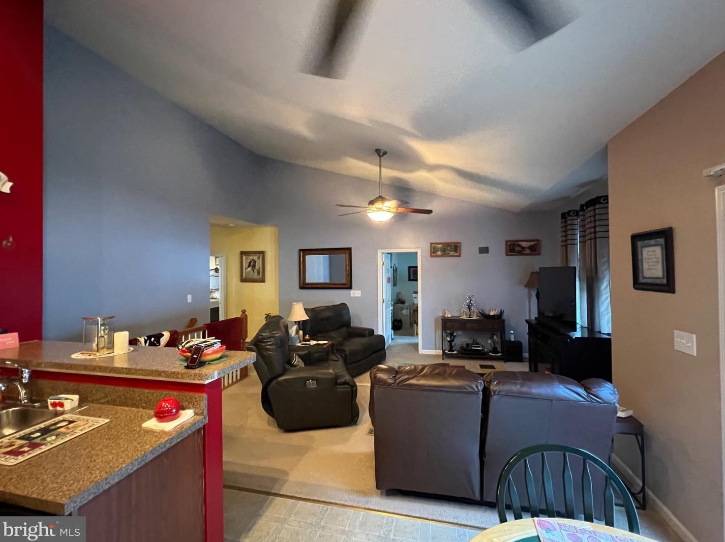 466 Bentley Dr, Inwood WV 25428-3427 exterior