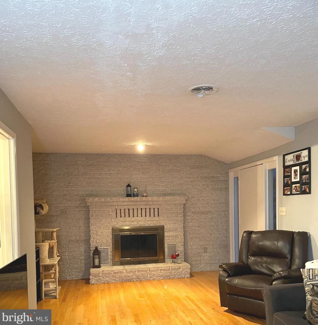 4002 Winchester Ave, Martinsburg WV  25405-2545 exterior