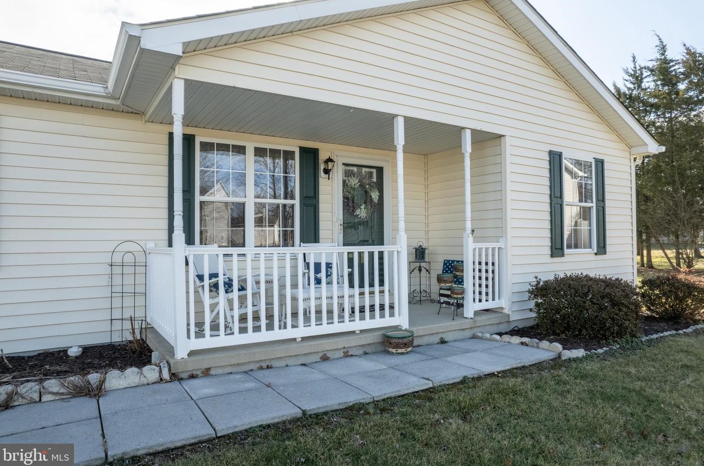 61 Reynolds Ct, Inwood WV  25428-4378 exterior