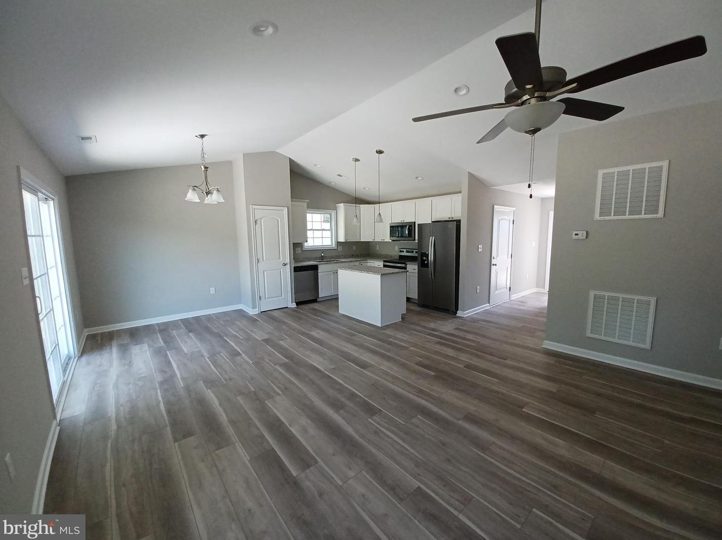 49 Equinox Way, Martinsburg, WV 25401-1844