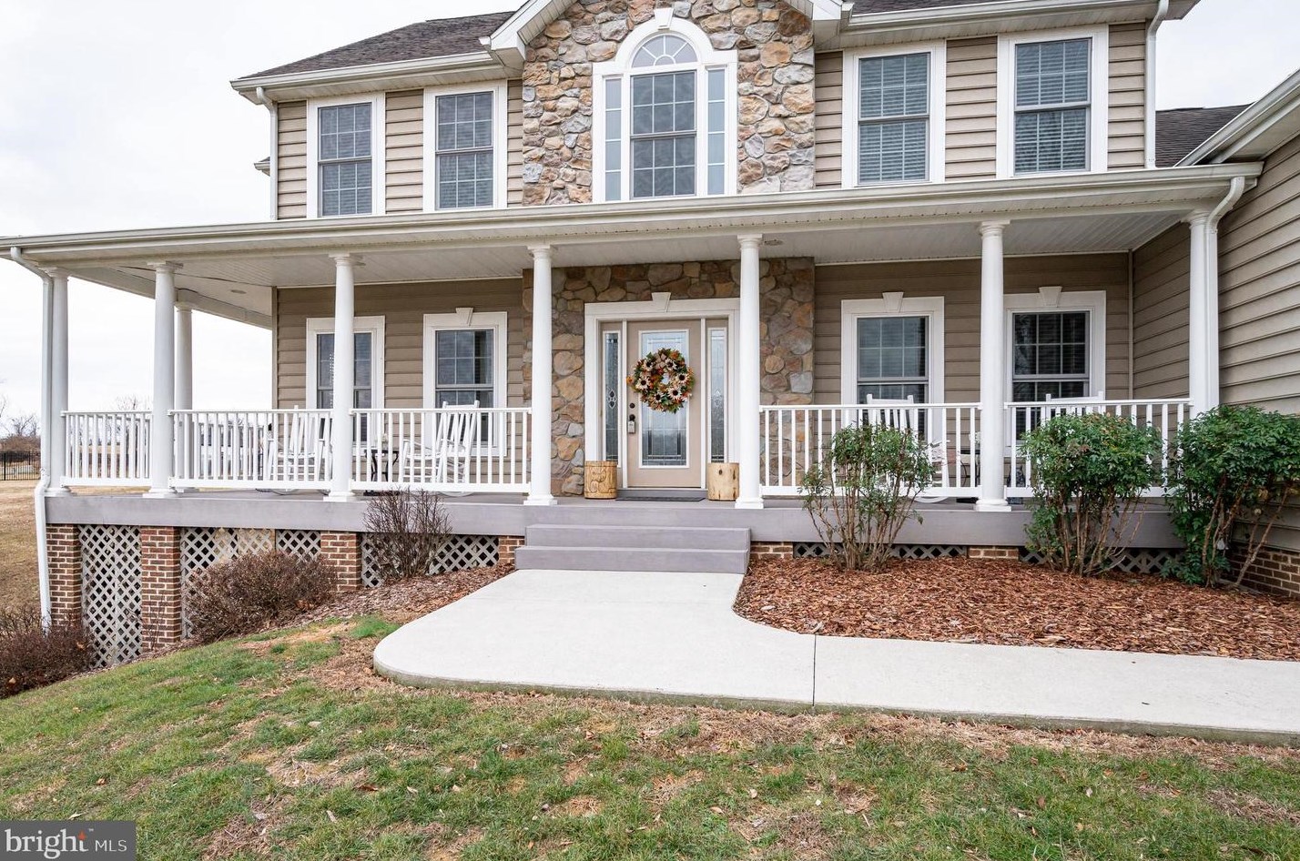 78 Cahill Ct, Inwood, WV 25428