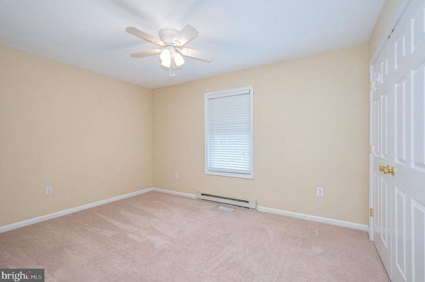 9 Disciple Ln, Inwood WV 25428-4984 exterior