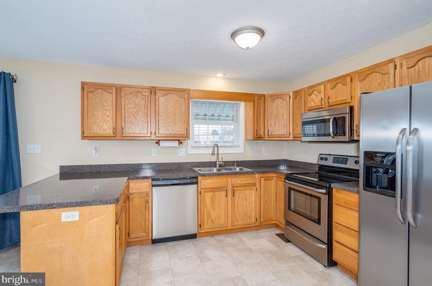 9 Disciple Ln, Inwood WV 25428-4984 exterior