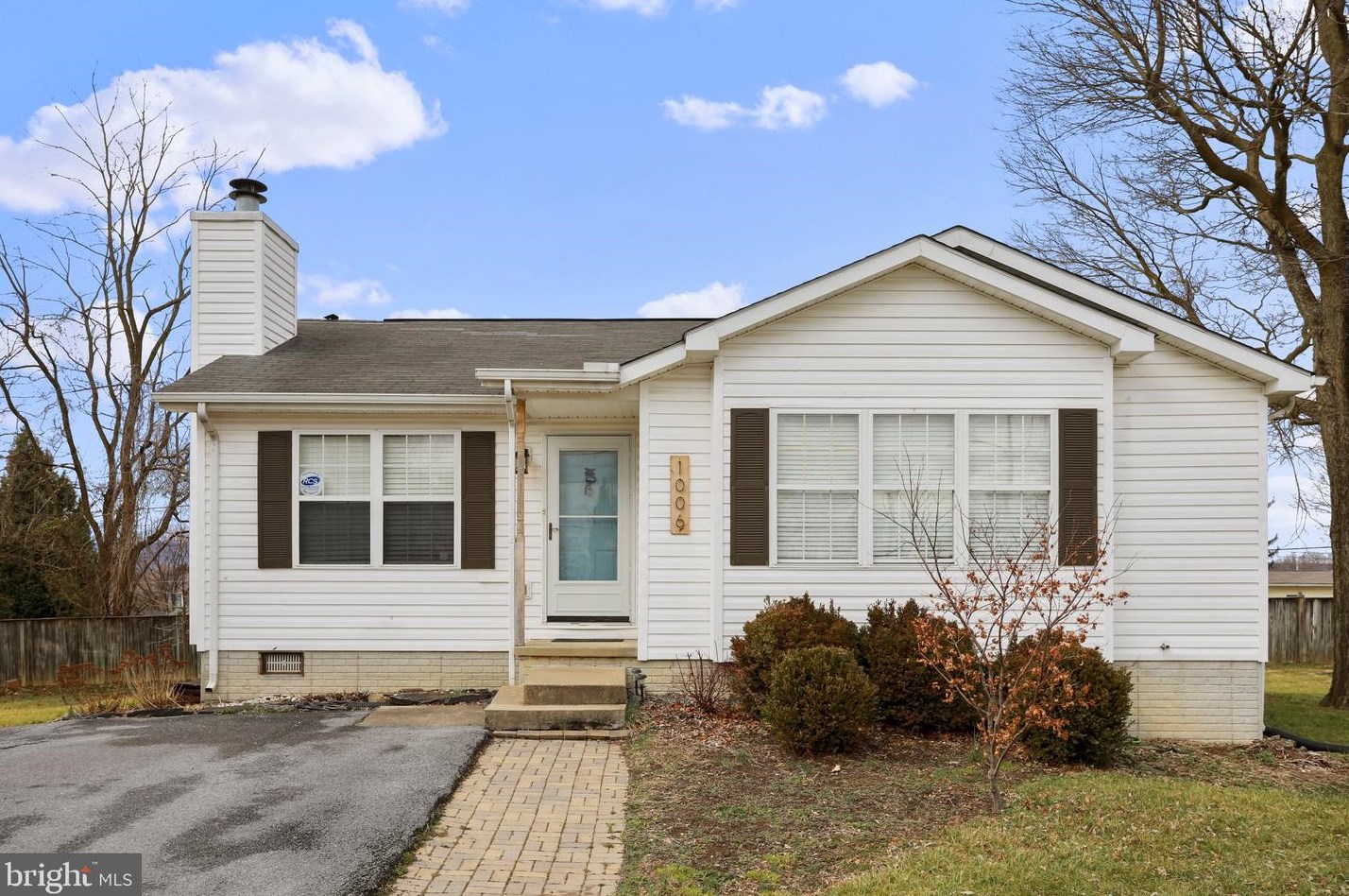 1006 Studebaker Ct, Martinsburg, WV 25401-7421