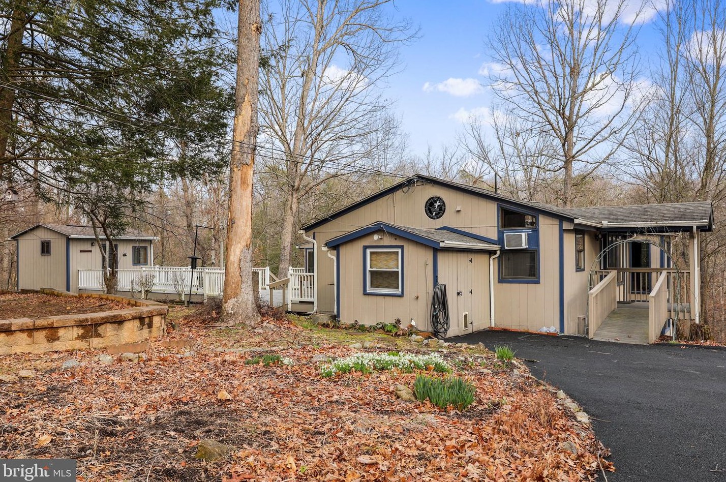 565 Montevallo Lane, Hedgesville, WV 25427