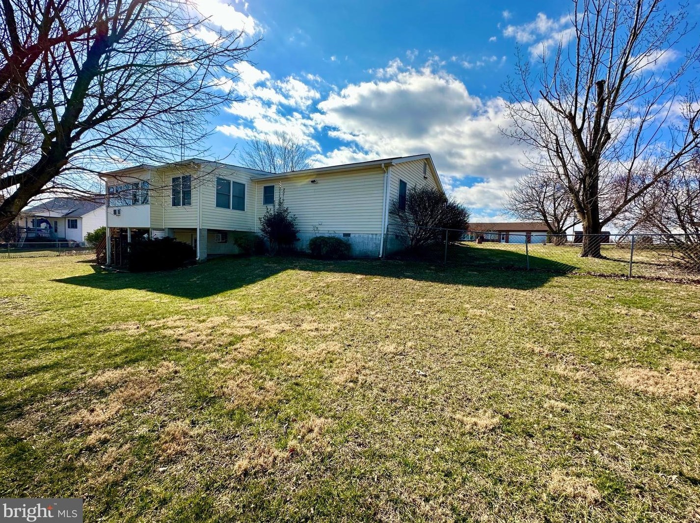 76 Sylvia Ct, Martinsburg, WV 25404-0676