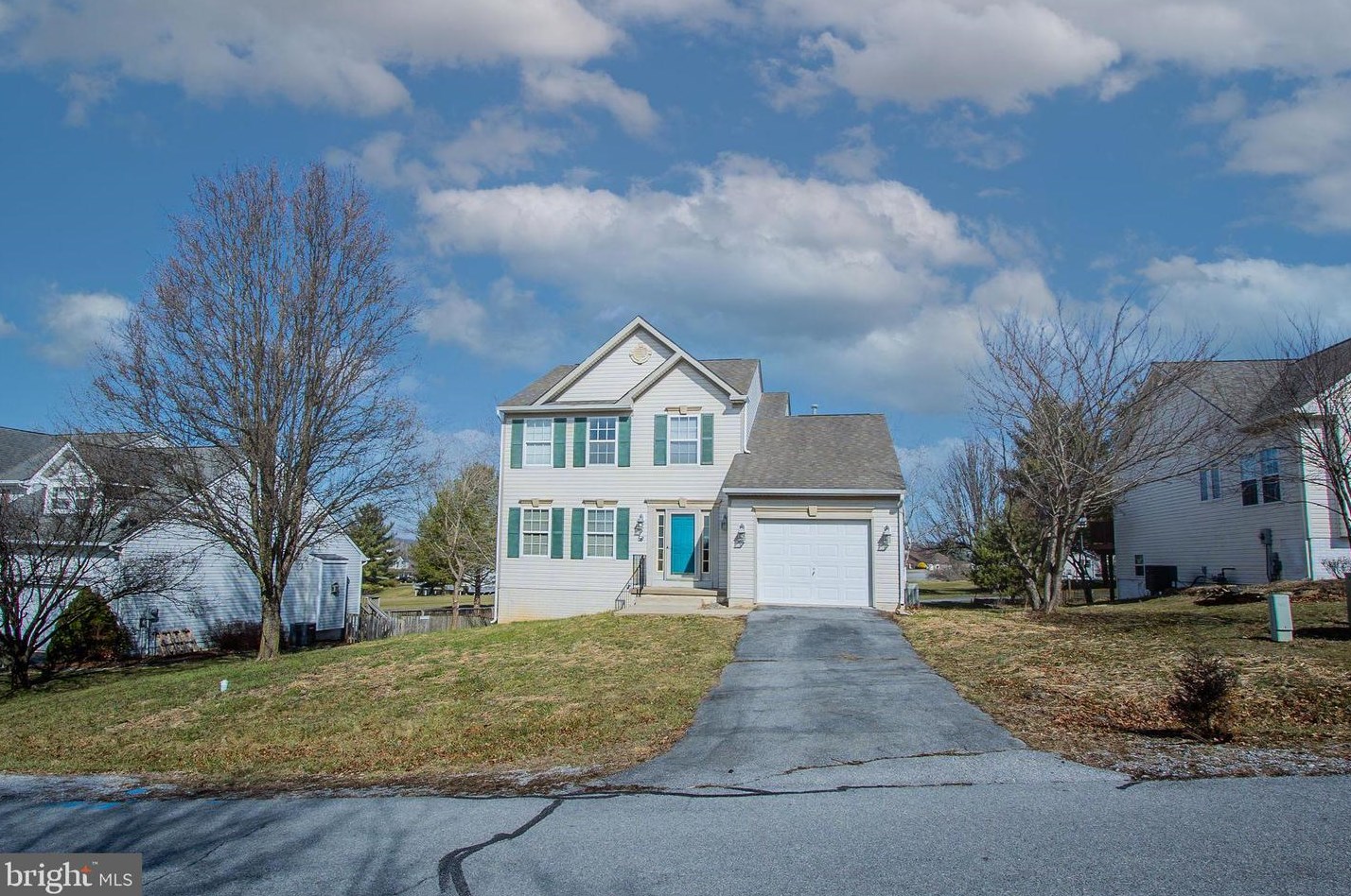 58 Lacosta Blvd, Martinsburg, WV 25405-6189