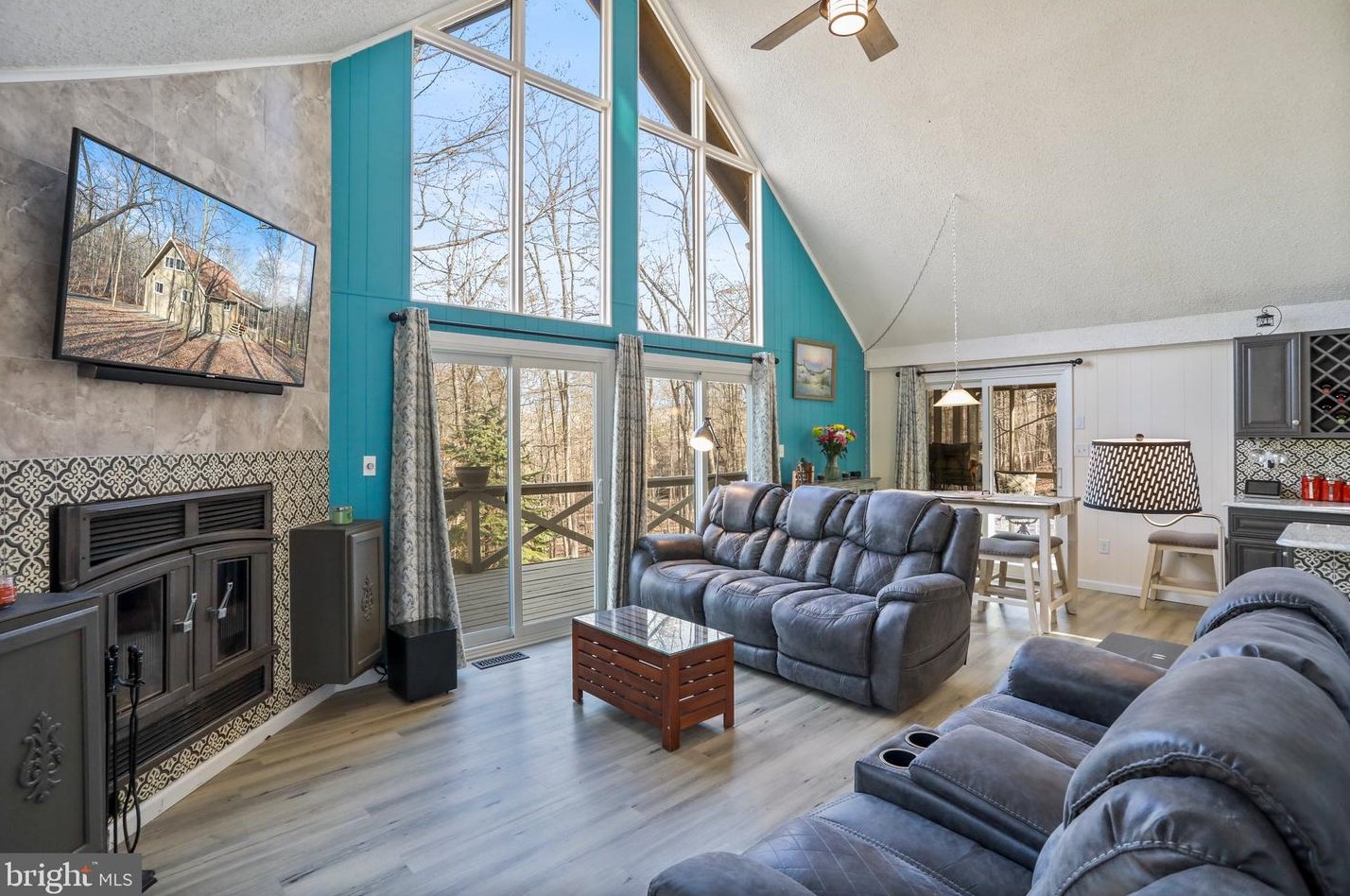 457 Walden Rd, Hedgesville, WV 25427