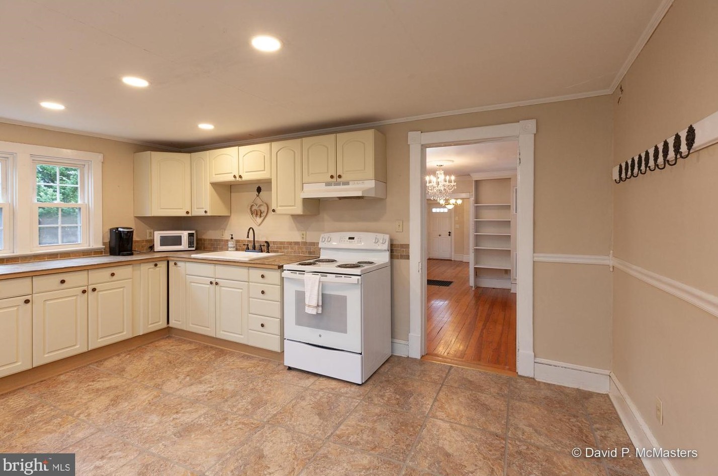 52 Carlton Dr, Inwood WV  25428-4901 exterior