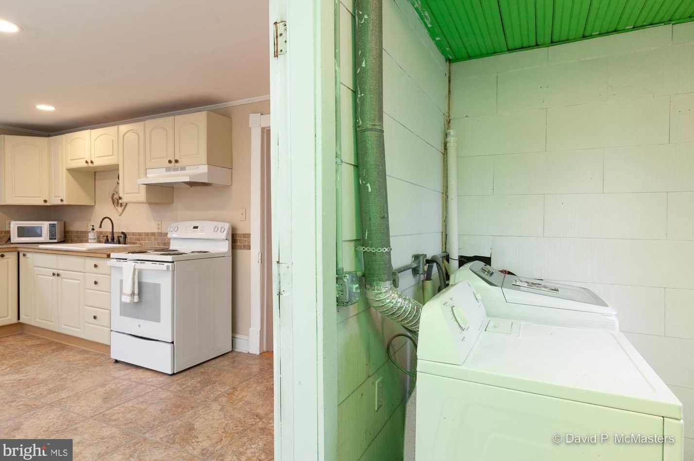 52 Carlton Dr, Inwood WV  25428-4901 exterior