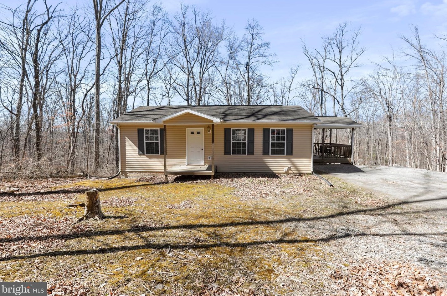 950 Nancy Jack Rd, Gerrardstown, WV 25420