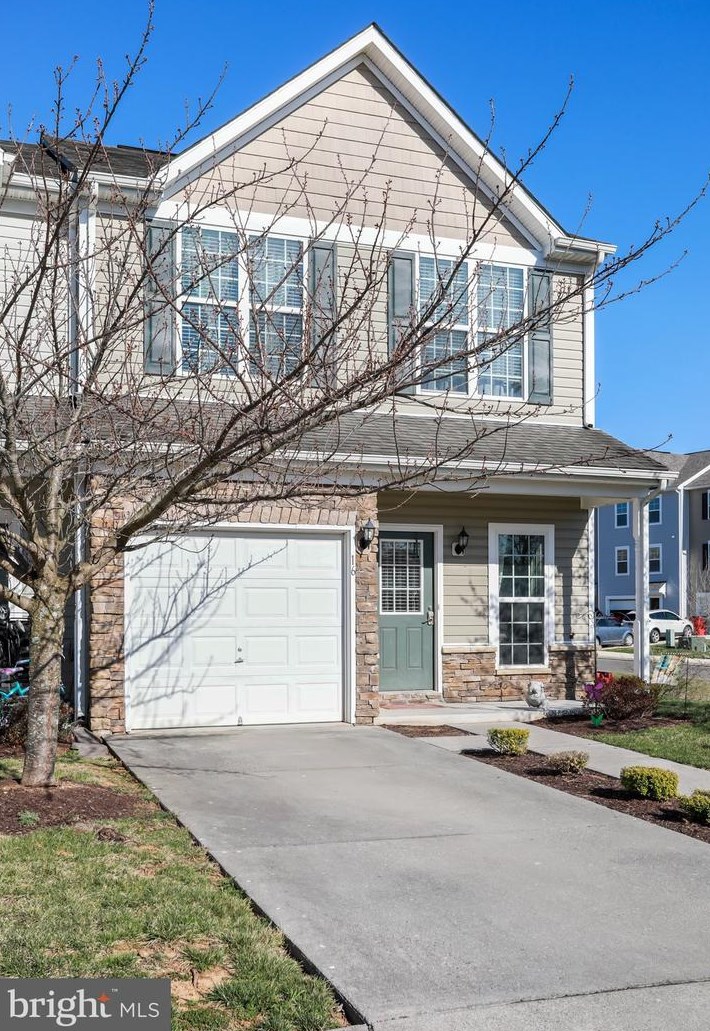 16 Ran Rue Dr, Martinsburg, WV 25403-1610