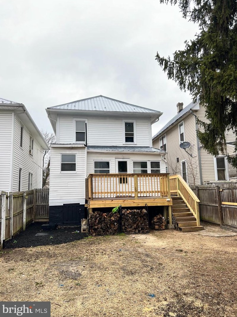 412 Porter Ave, Martinsburg, WV 25401-2227