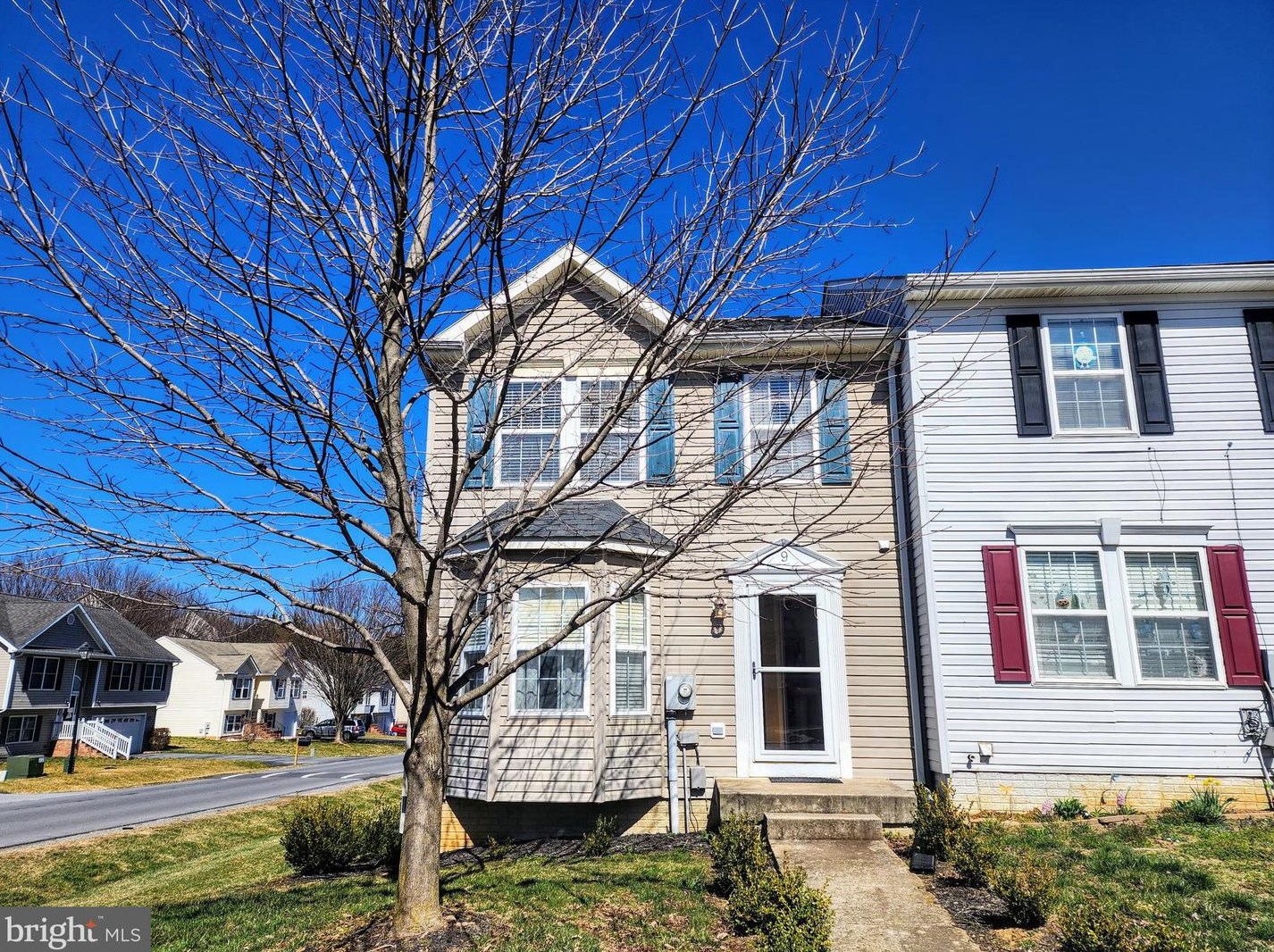 9 Crab Apple Ct, Martinsburg, WV 25403-2290