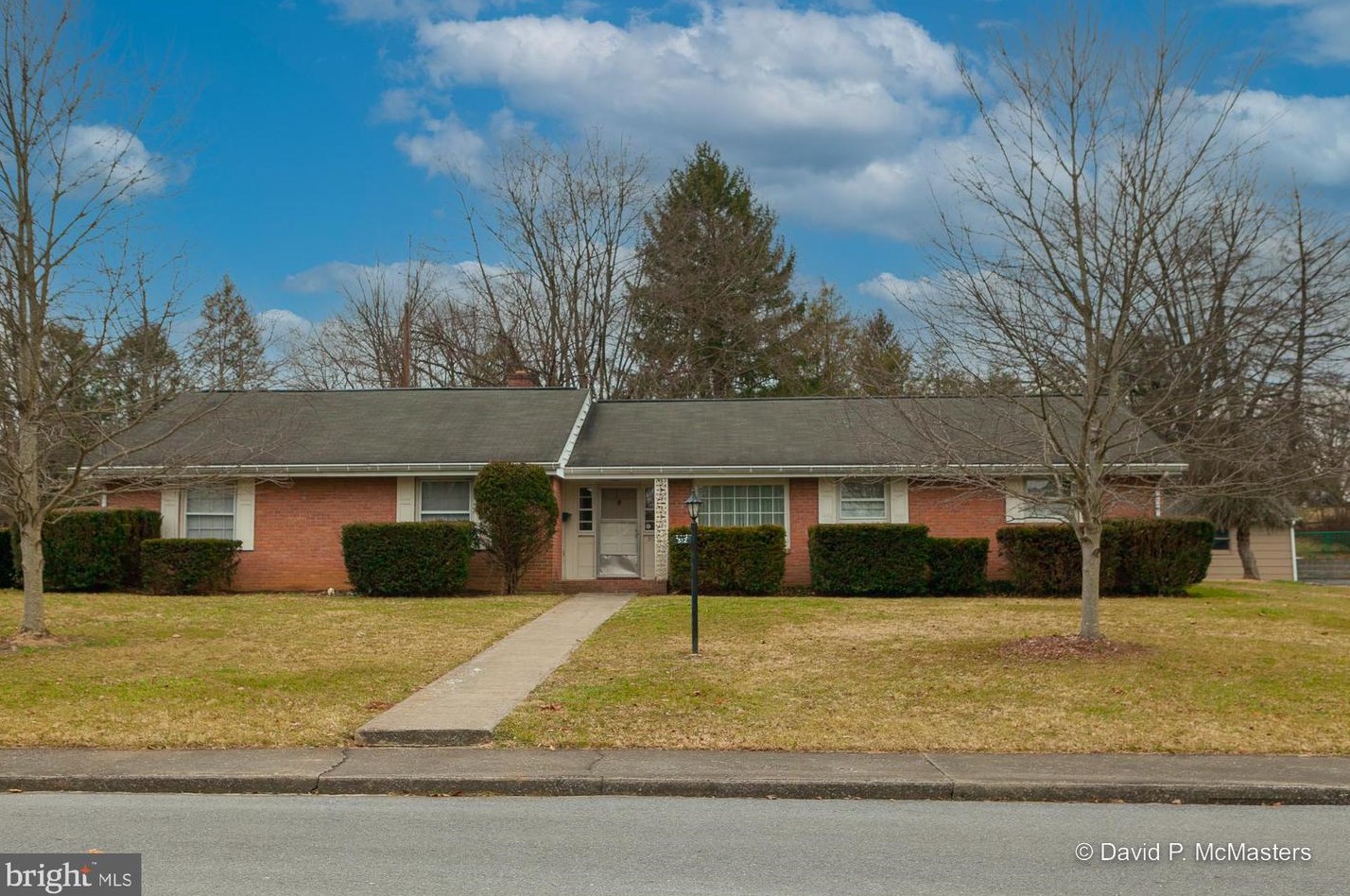 312 Louisiana Ave, Martinsburg, WV 25401-2034