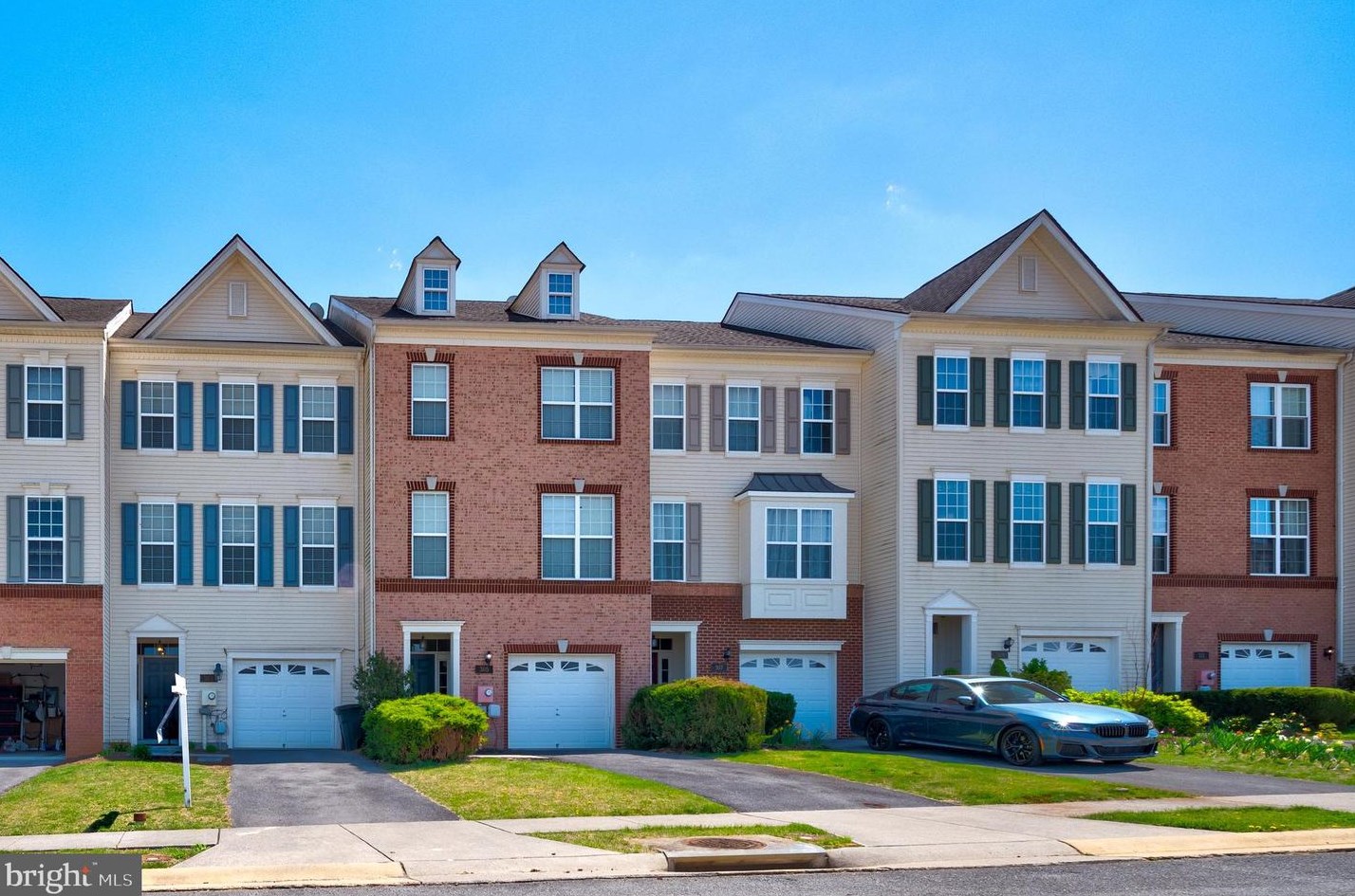 303 Klee Dr, Martinsburg, WV 25403-1348