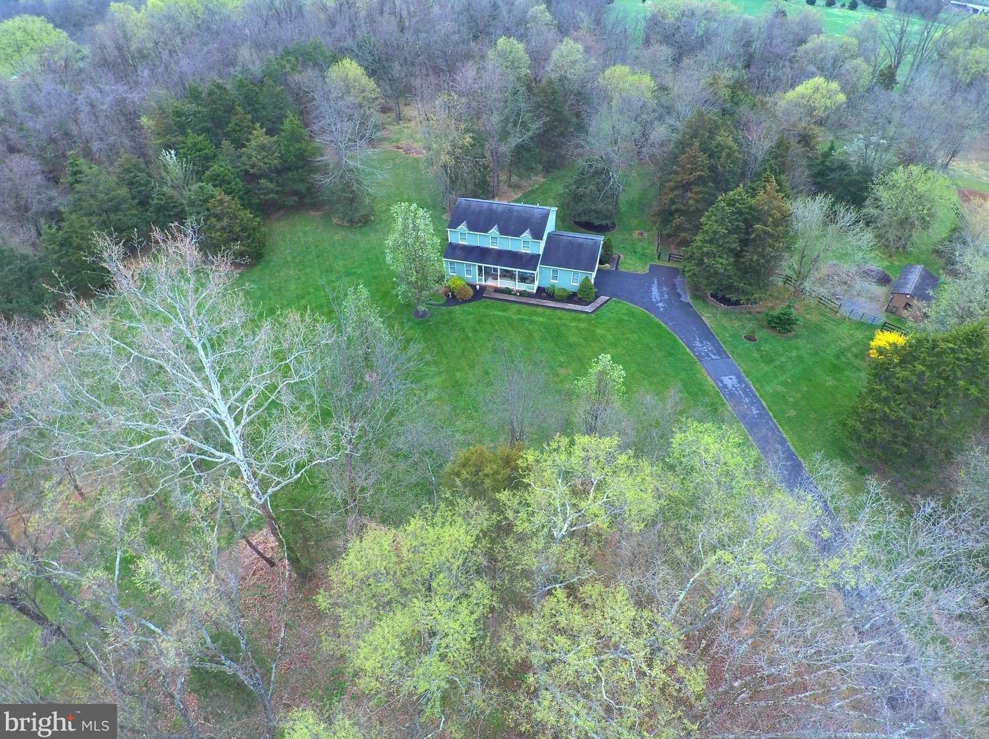 379 Fern Creek Ln, Martinsburg, WV 25404-0475