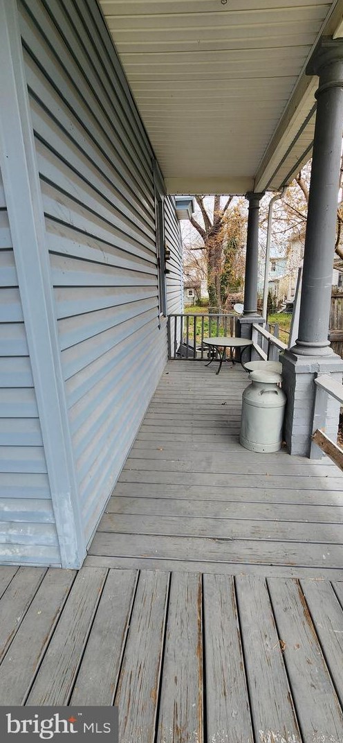 706 John St, Martinsburg WV  25401-2204 exterior