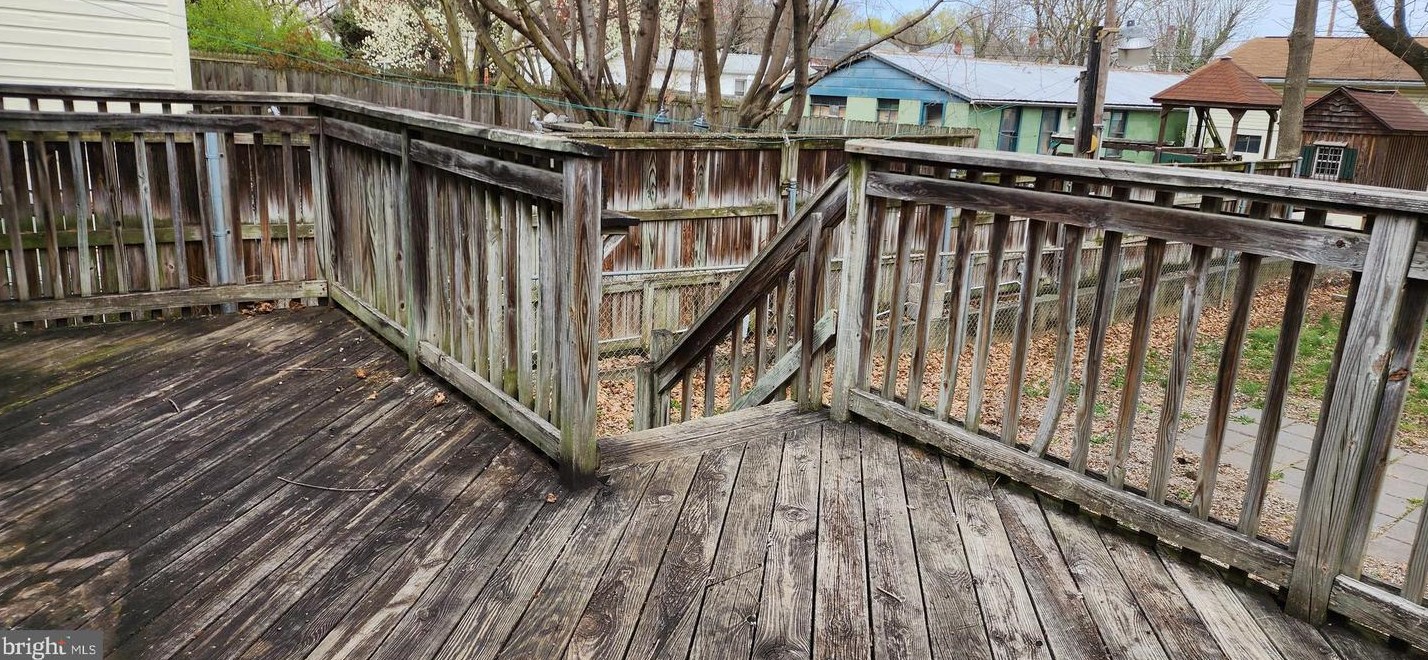 706 John St, Martinsburg WV  25401-2204 exterior