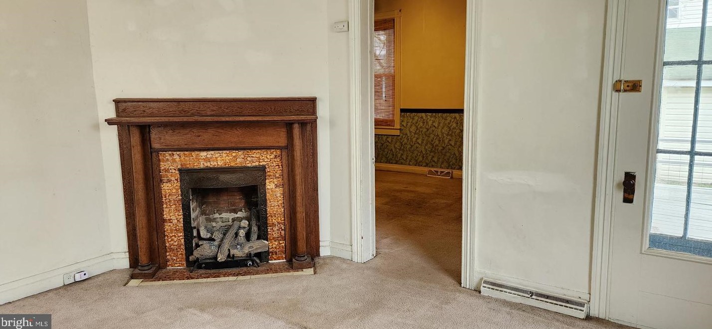 706 John St, Martinsburg WV  25401-2204 exterior