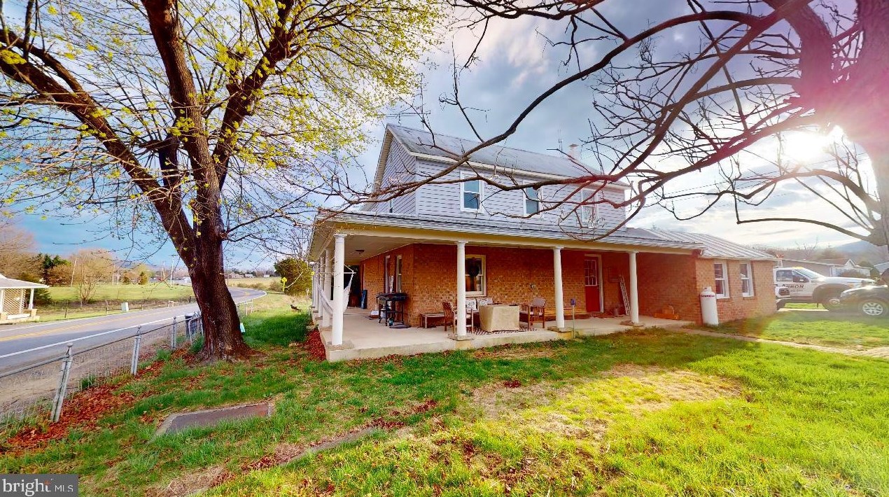 2221 Back Creek Valley Rd, Hedgesville, WV 25427