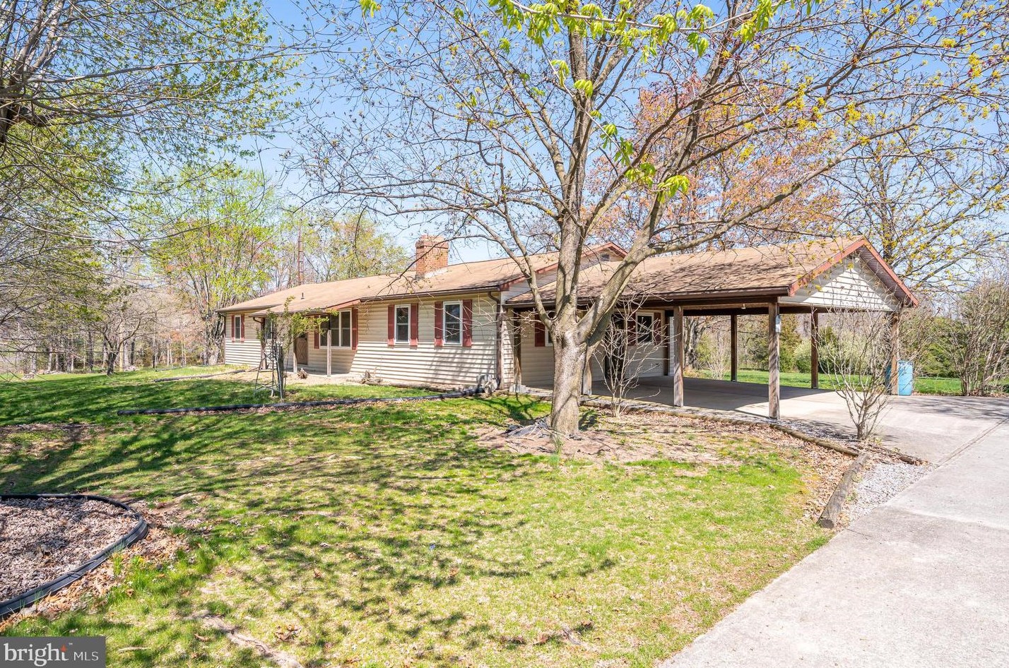 154 Airport Rd, Martinsburg, WV 25405-6819