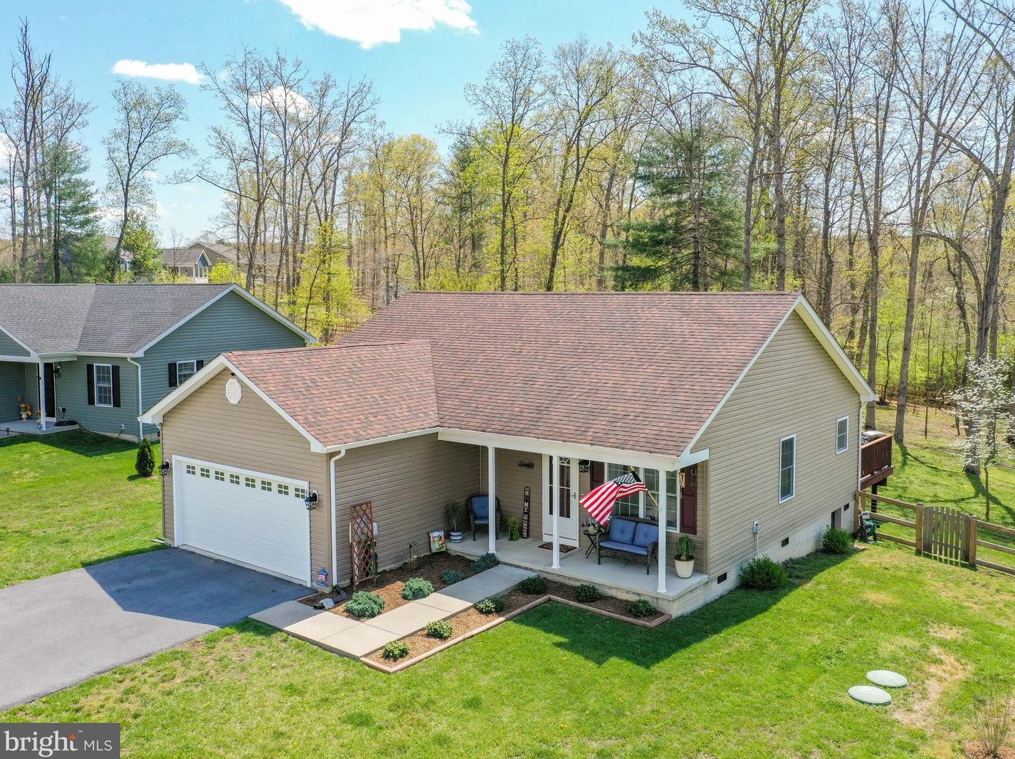 342 Executive Way, Hedgesville, WV 25427