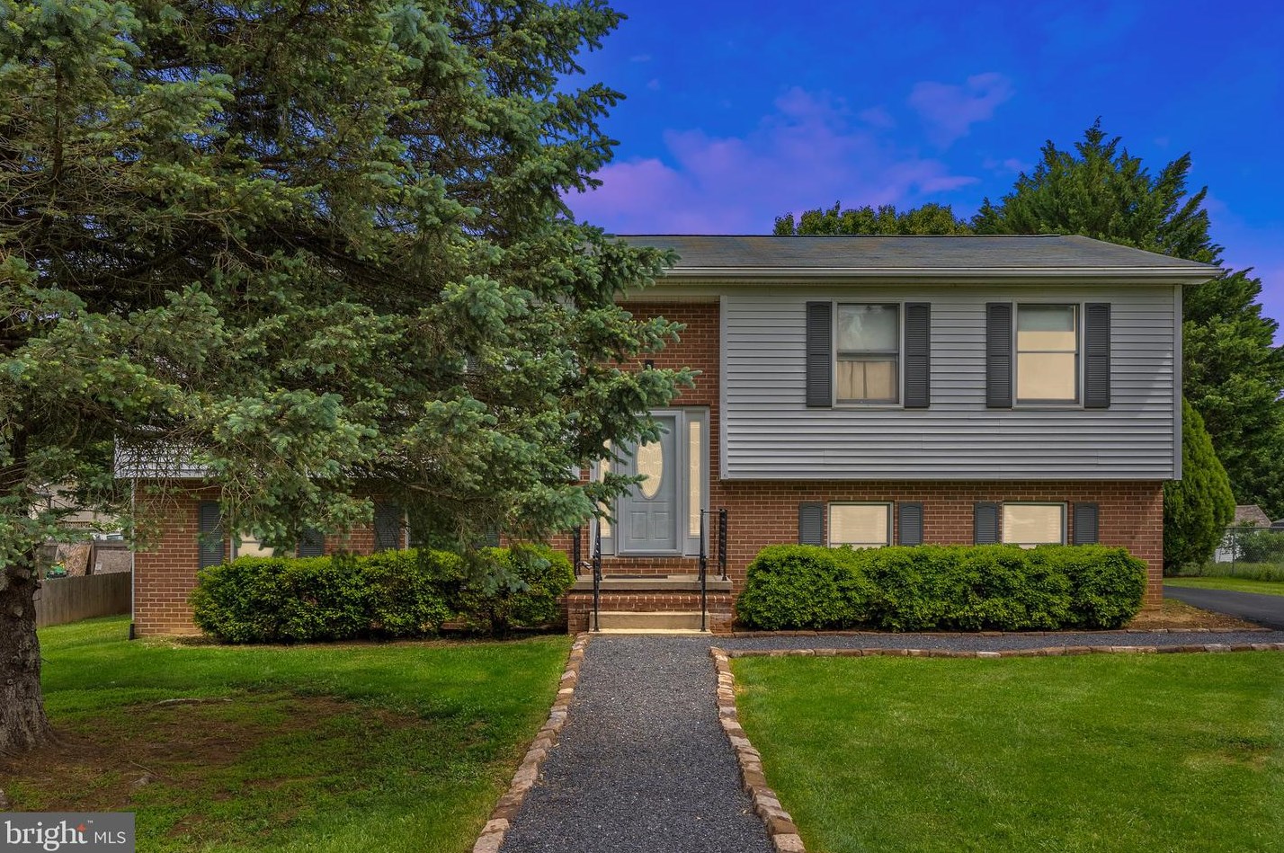 475 Upshur Dr, Inwood, WV 25428
