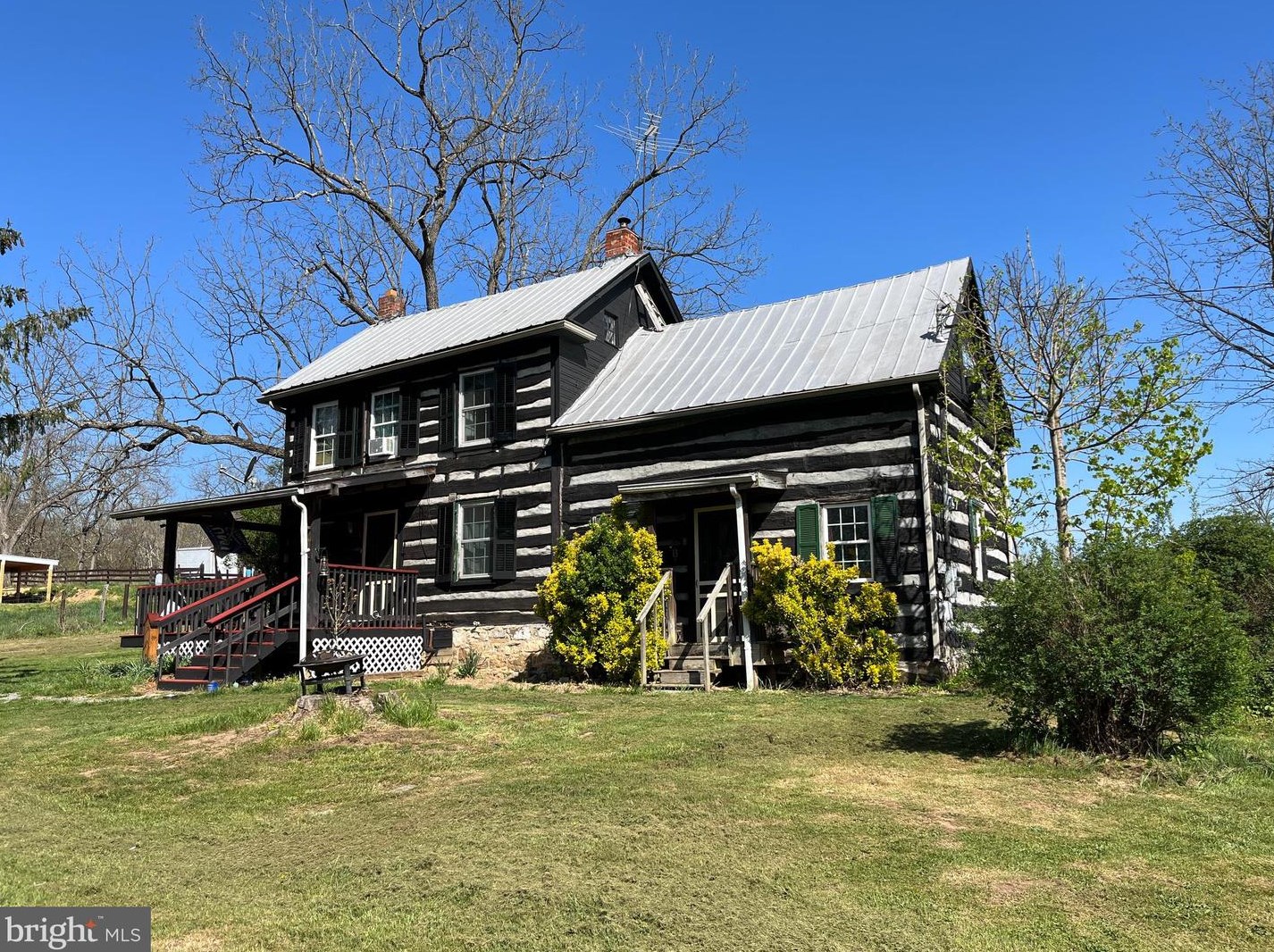 8767 Hedgesville Rd, Hedgesville, WV 25427
