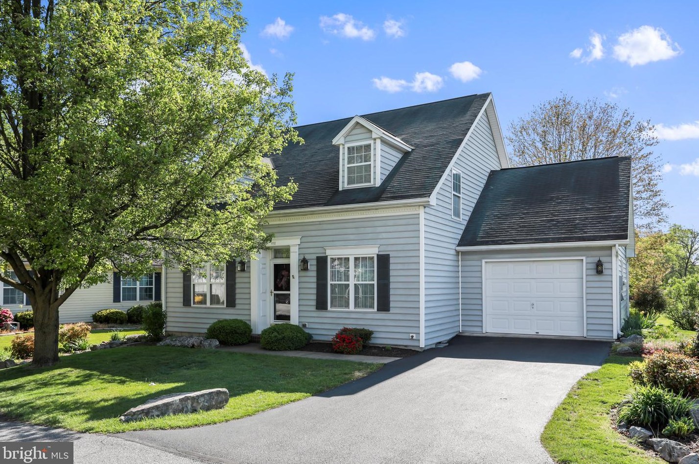 102 Candlewick Ct, Martinsburg, WV 25401-2962