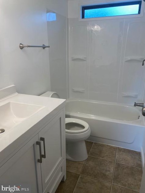 134 Almost Heaven Rd, Falling Waters, WV 25419