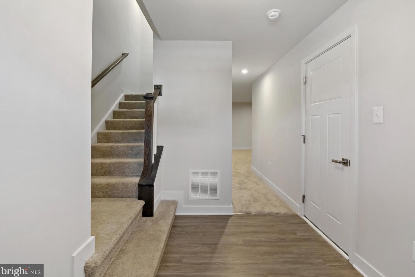 166 Ontario Dr, Falling Waters, WV 25419