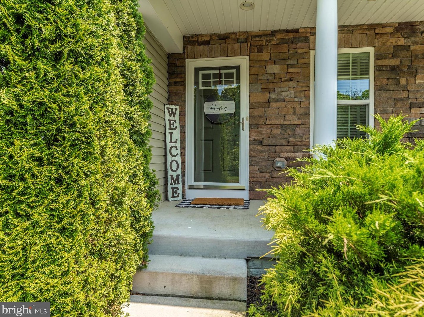 1229 Riparian Dr, Falling Waters, WV 25419