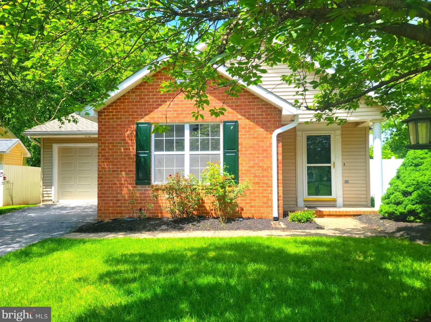104 Merchants Way, Martinsburg, WV 25401-2957