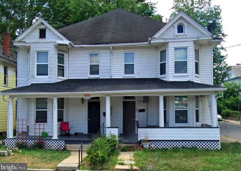 729 King St, Martinsburg, WV 25401-2214