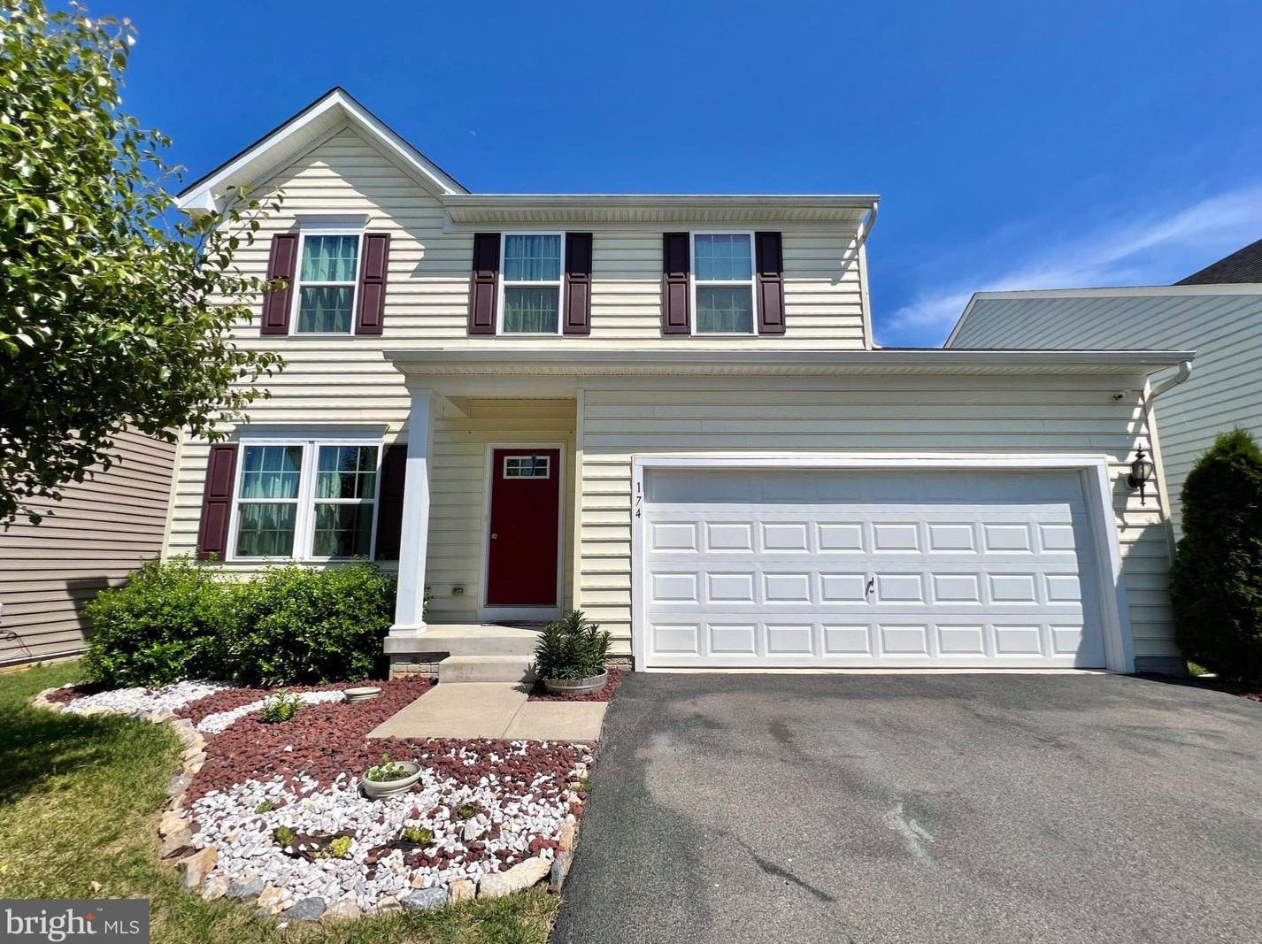 174 Tollerton Trail, Falling Waters, WV 25419