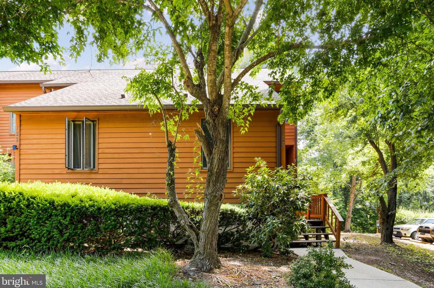 120 Tecumseh Trail, Hedgesville, WV 25427