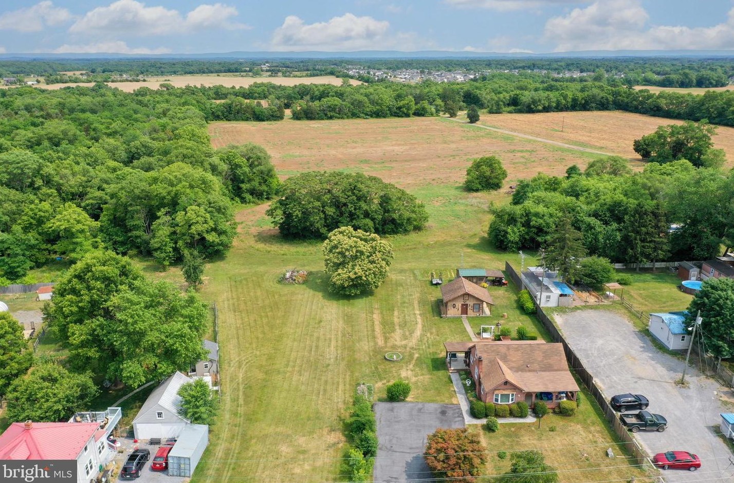 7087 Winchester Ave, Inwood, WV 25428