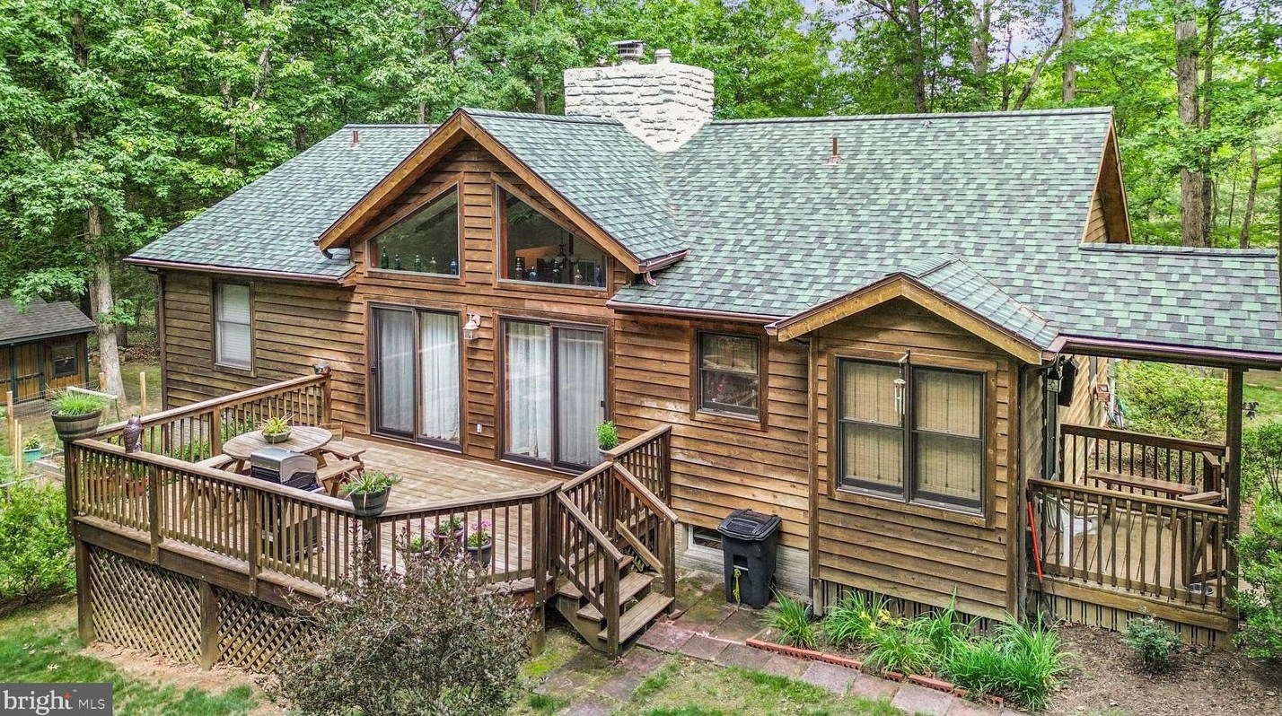 93 Slingshot Ln, Gerrardstown, WV 25420