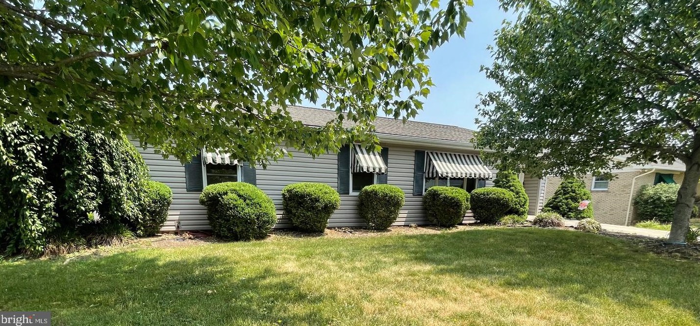 406 Alabama Ave, Martinsburg, WV 25401-1912