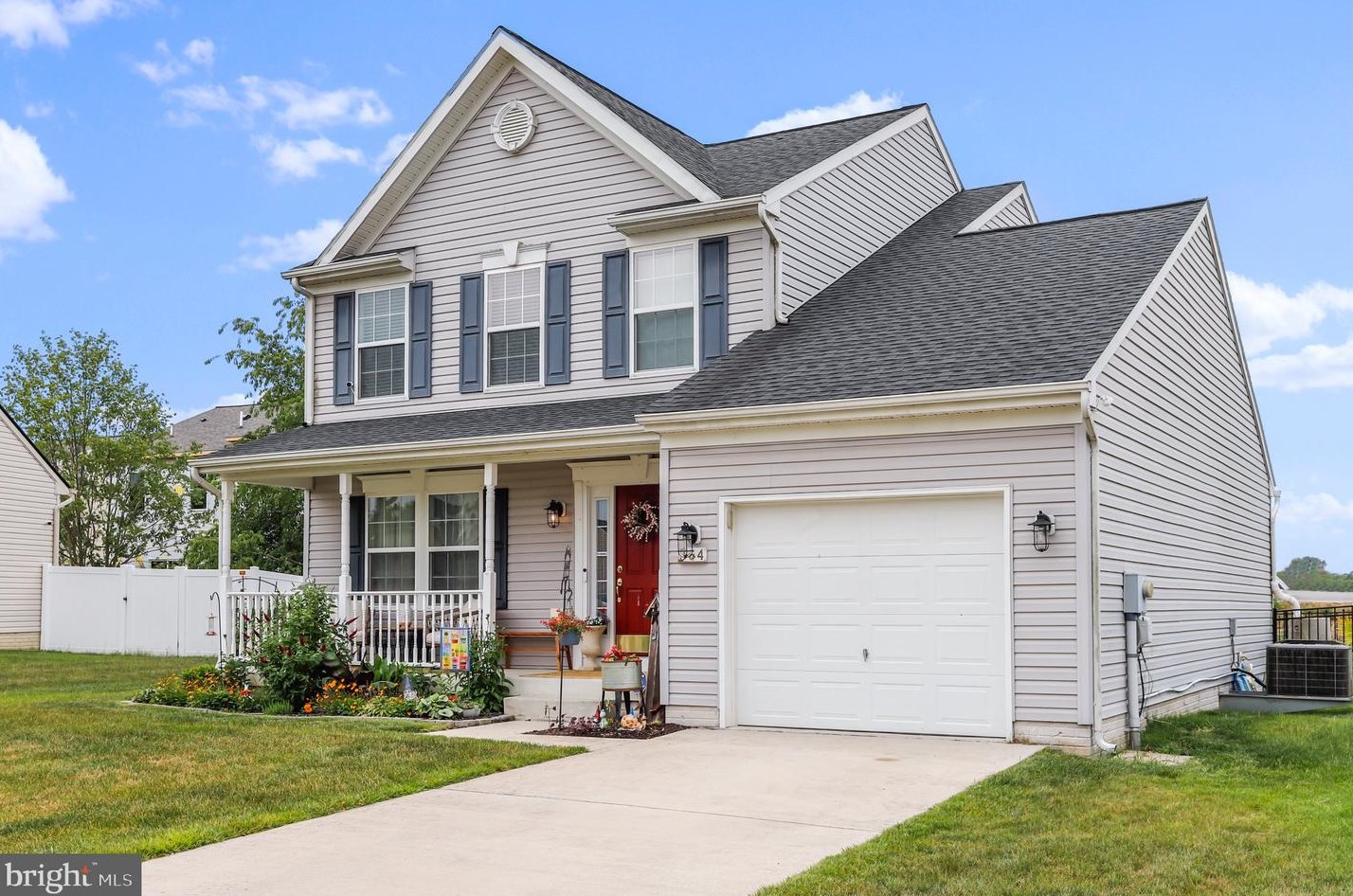 364 Brandenburg Dr, Falling Waters, WV 25419