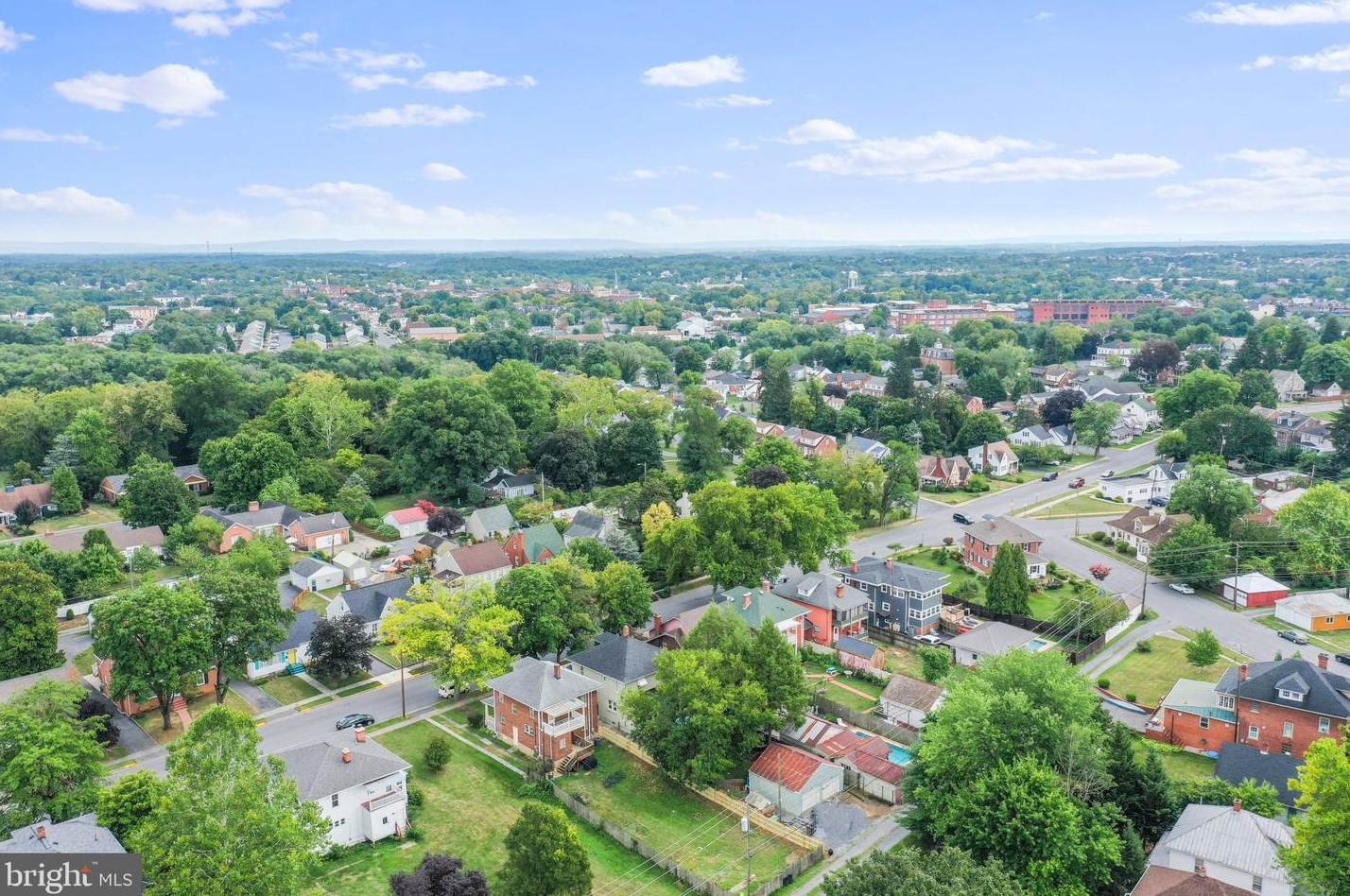 110 Tennessee Ave, Martinsburg WV 25401-2333 exterior