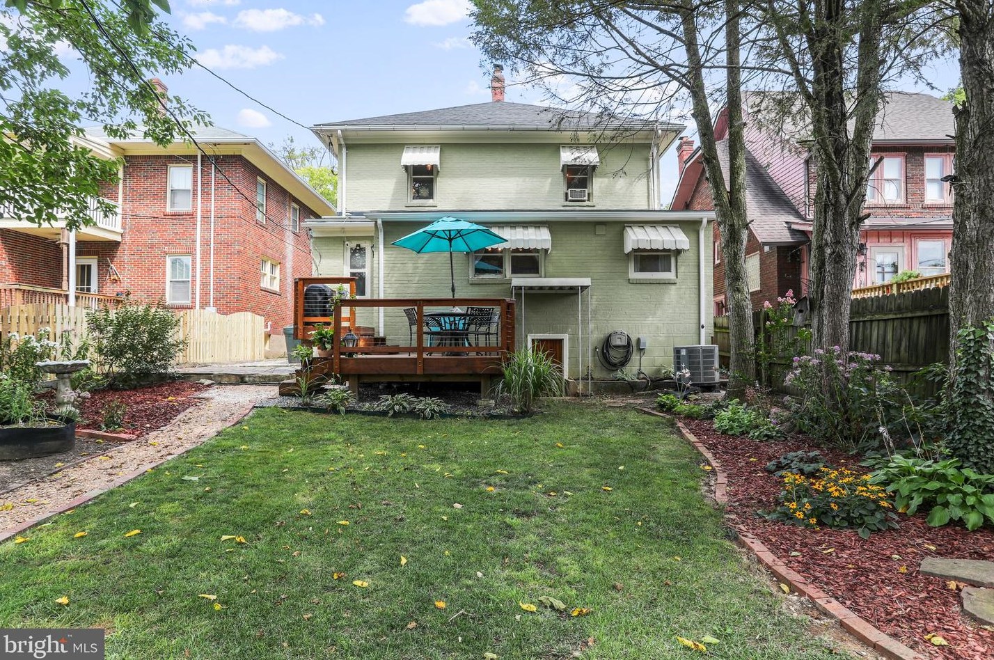 110 Tennessee Ave, Martinsburg WV 25401-2333 exterior