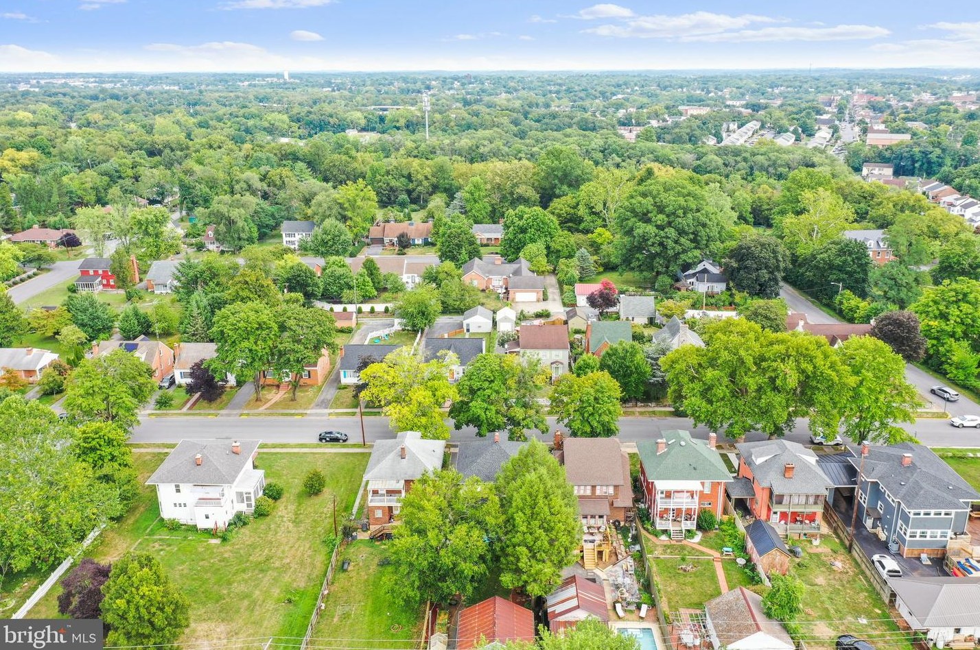 110 Tennessee Ave, Martinsburg WV 25401-2333 exterior