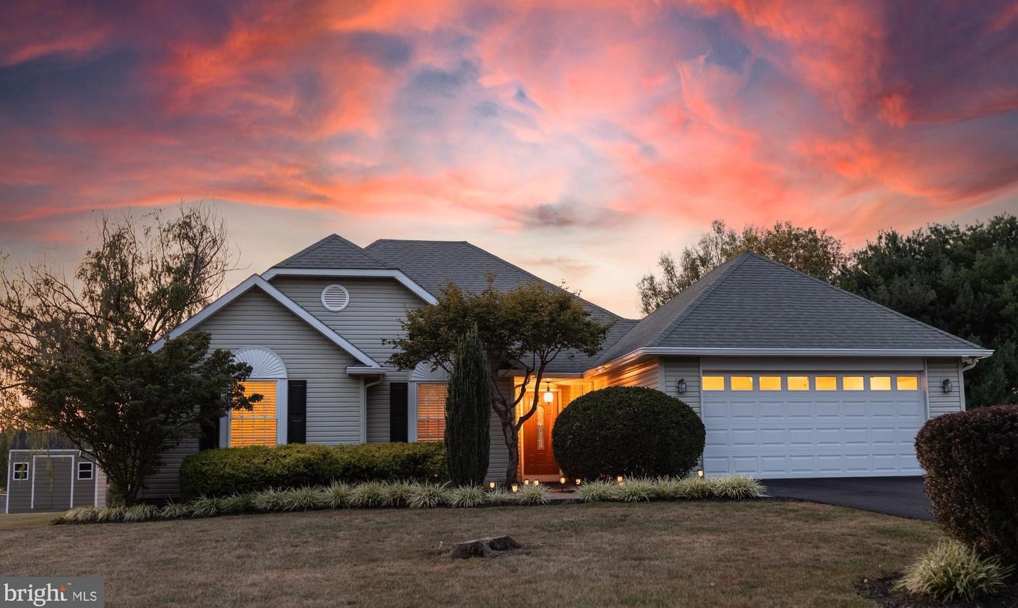 271 Friendship Dr, Martinsburg, WV 25405-2511