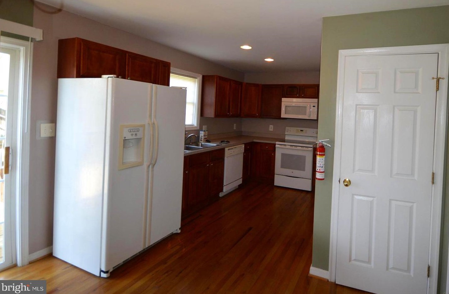 87 Garfield Dr, Inwood, WV 25428