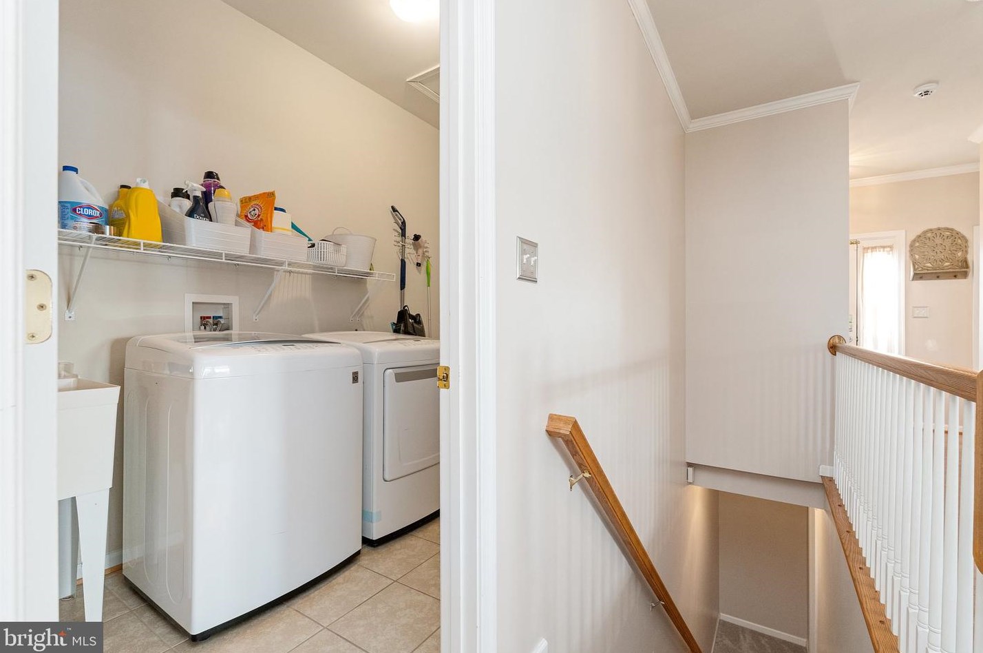 207 Caledonia Dr, Martinsburg WV  25405-5743 exterior